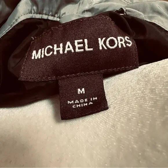 Michael Kors Hooded Anorak, snap closures, size M - Picture 3 of 10